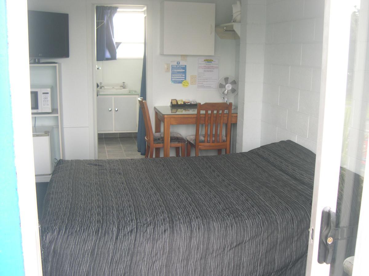 Strand Motel 陶朗加 外观 照片